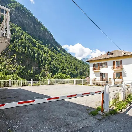 Francis Home With Balcony And Parking - Happy Rentals Villaretto